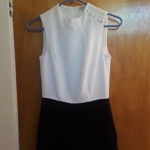 Black and white knee length dress with pockets